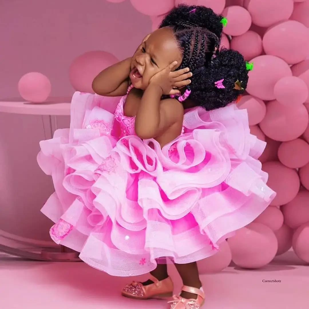 Abito da compleanno per bambine in pizzo rosa con scollo a barchetta abiti da ragazza di fiori abiti da comunione a strati in Tulle regina per servizio fotografico