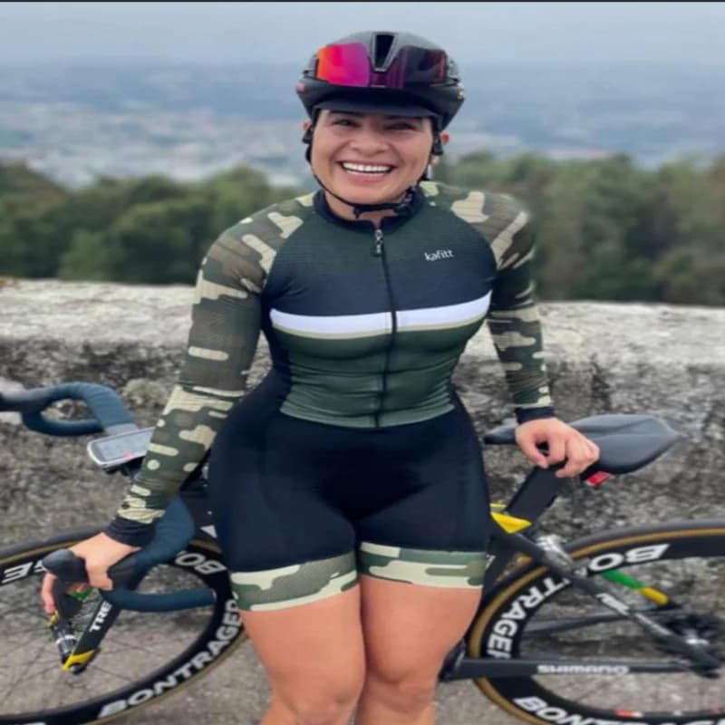KAFITT Women's one-piece cycling suit, including a one-piece top and short-sleeved pants set