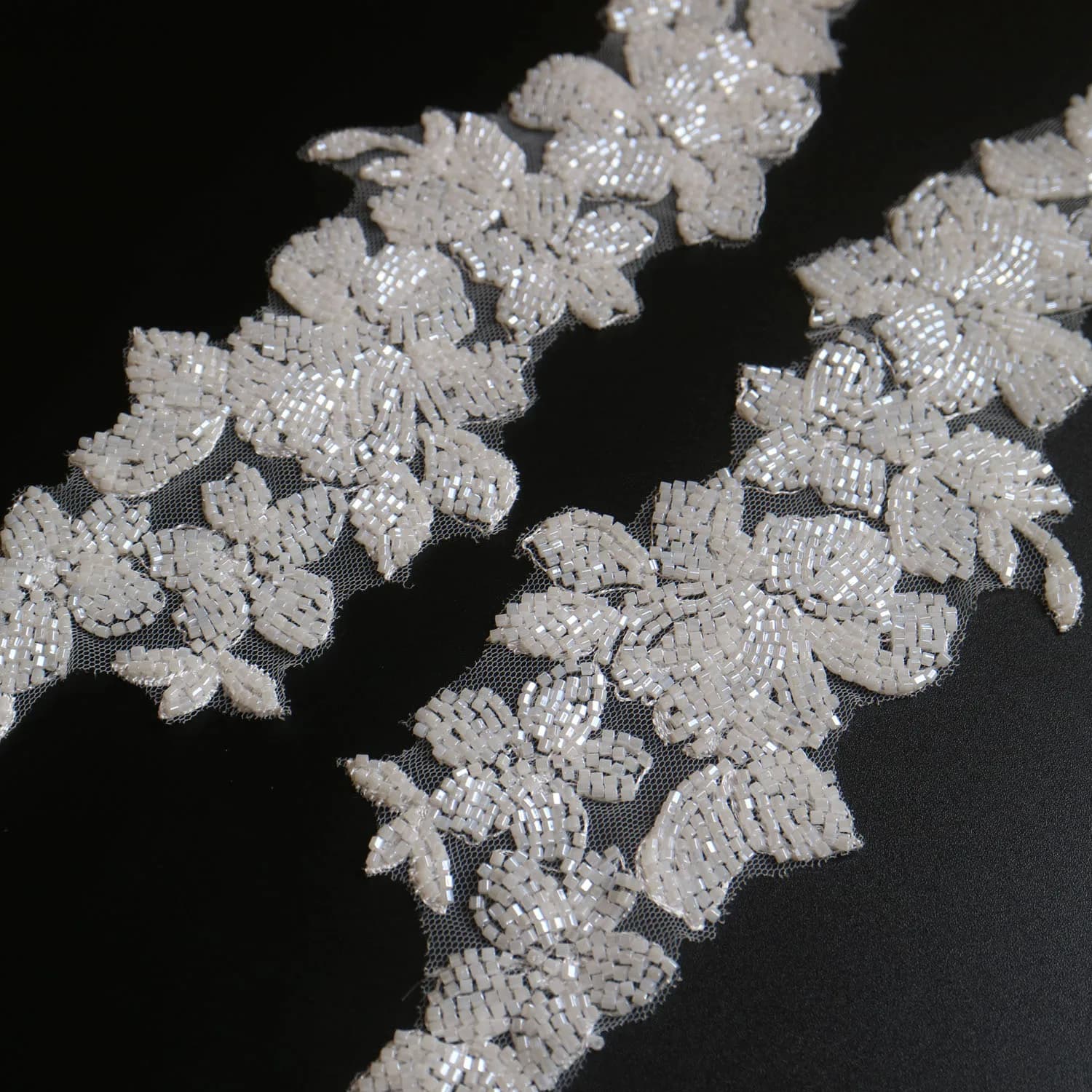 1 paio di appliques di pizzo con ricamo di perline di lusso per abiti da sposa toppe applique in pizzo di fiori per abbigliamento spille in pizzo ropa