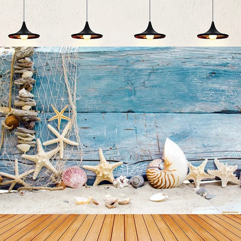 Sfondo fotografico Parete in legno blu Conchiglie nautiche Nave a vela Ruota timone Rete da pesca Sfondo per festa di buon compleanno