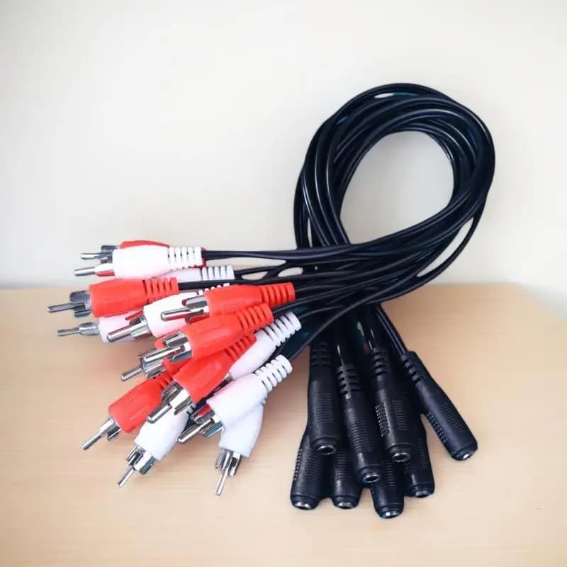 1/3/5 pieces Lotus Revolution 2 cable audio cable AV female 1 female 2 male one minute two places revolution