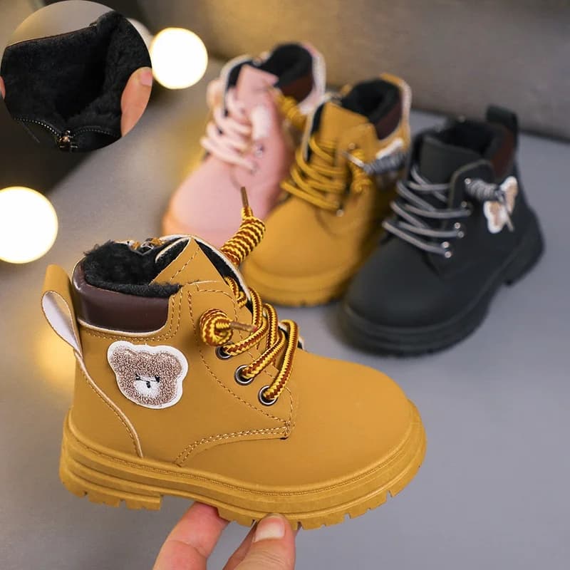 New Children's Fashion Boots Winter Thickened Fleece Boys Girls Anti Slip Warm Leather Boots Solid Cute Bear Kids Casual Shoes