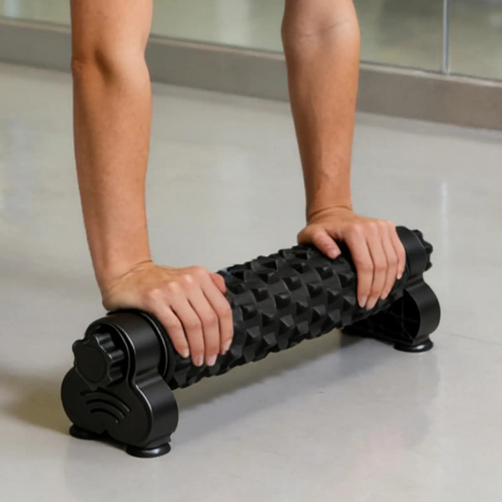 Foam roller for legs with suction cup for deep stretching and massage, ideal for home, gym, yoga, pilates and fitness training