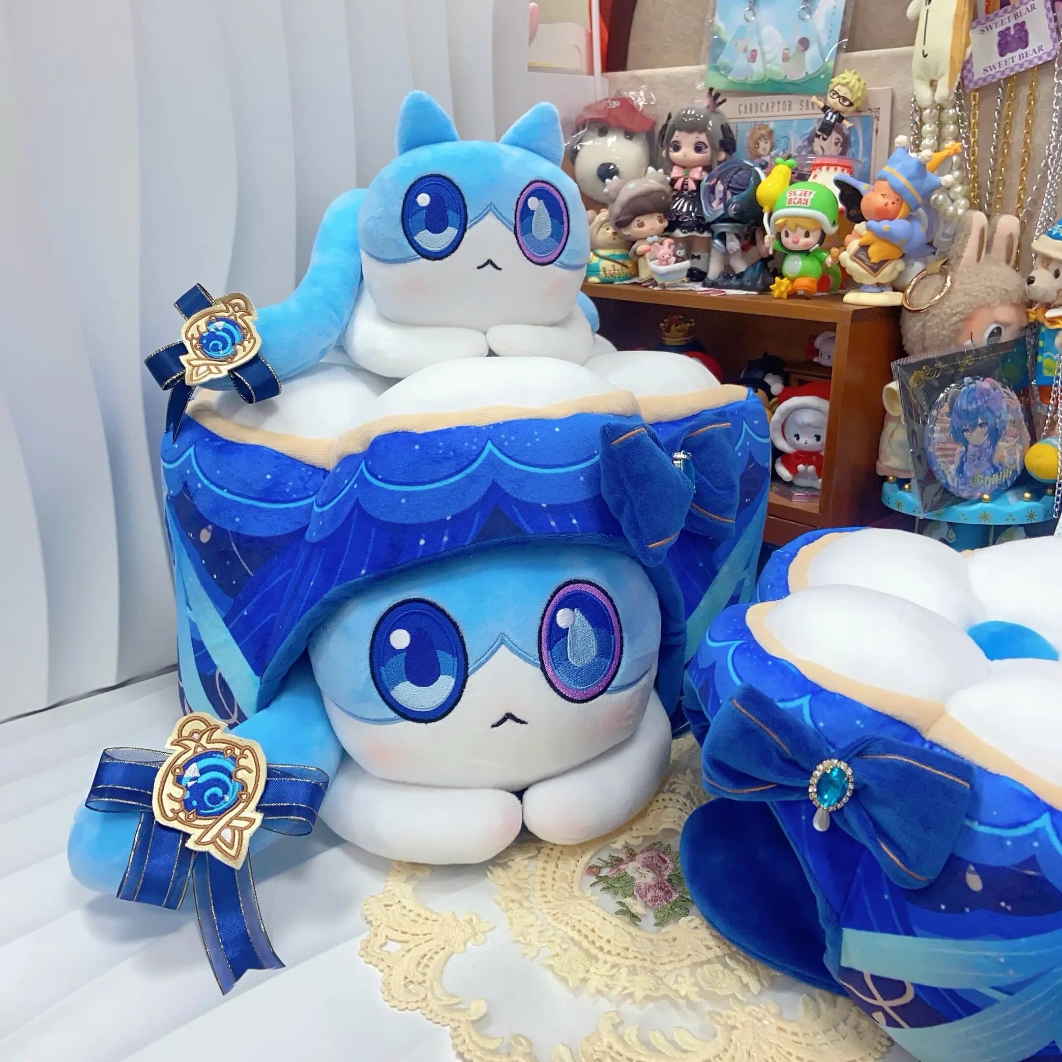 Genshin Impact Cat Cake Series, Furina Cat Plush Doll, Fan-Made Merch, Room Decoration Collectible, Birthday Gift For Game Fans