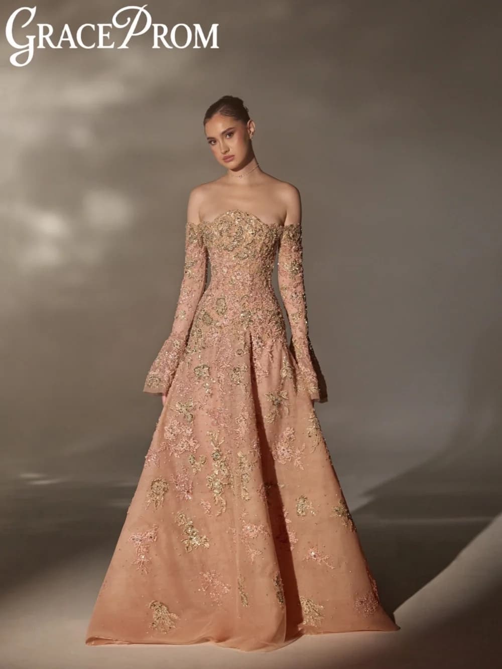 Embroidery Lace Crystal Evening Dress Gorgeous Flare Sleeve Long Wedding Party Gown New Customized Strapless Red Carpet Gowns