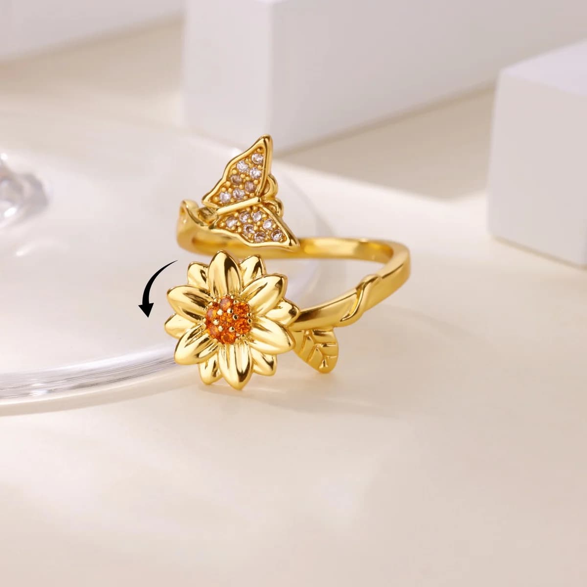 Anelli rotanti con zirconi a farfalla in rame color oro per le donne Anelli classici per alleviare l'ansia con margherita Accessori per gioielli rilassanti