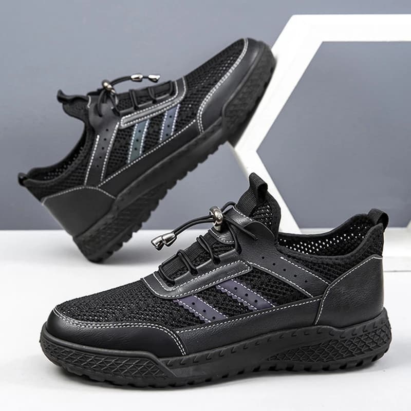 Nuove scarpe da corsa estive con suola morbida da uomo scarpe casual traspiranti in mesh nero scarpe da ginnastica all'aperto versatili alla moda comode