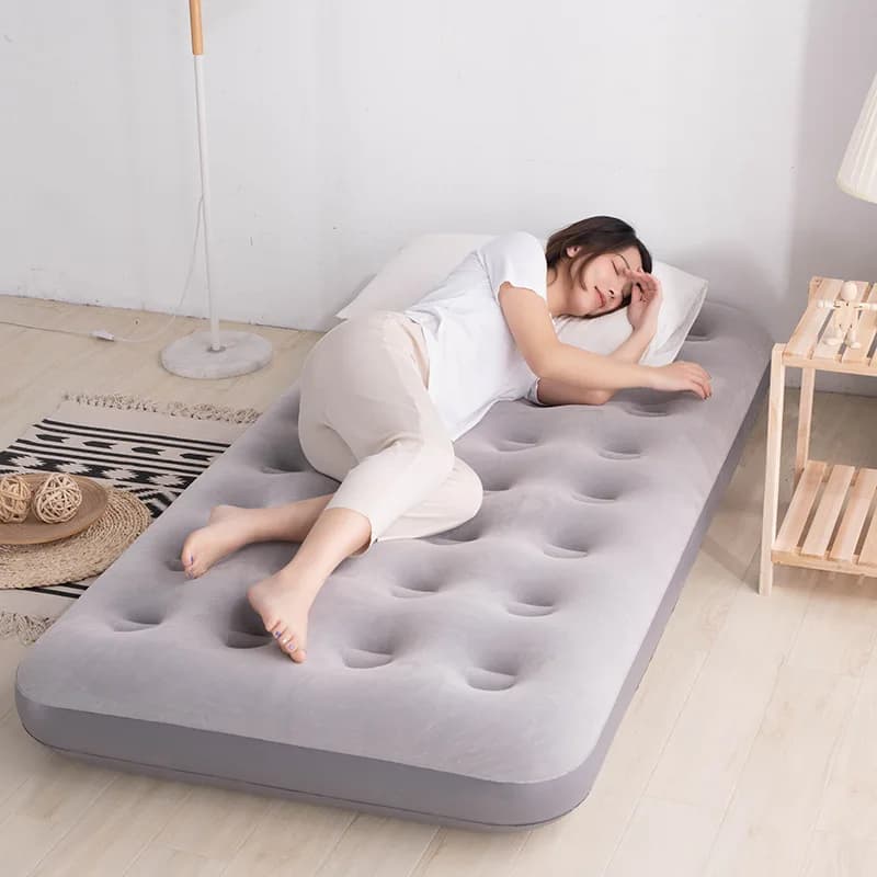 Materasso Gonfiabile, Divano Letto Gonfiabile Portatile per Interni ed Esterni, Letto da Viaggio per Campeggio, Giardino