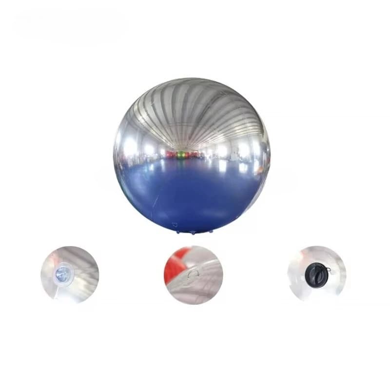 Bagno moderno con grande specchio a sfera, specchio arcobaleno sospeso, sfera gonfiabile.