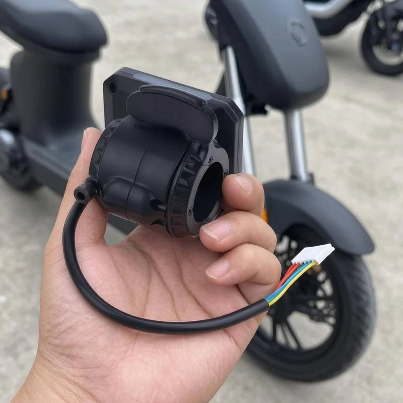 36V Scooter Display Aluminum Alloy Housing Electric Scooter Display Transport Accessory Wired Connector Mobility Part for Repair