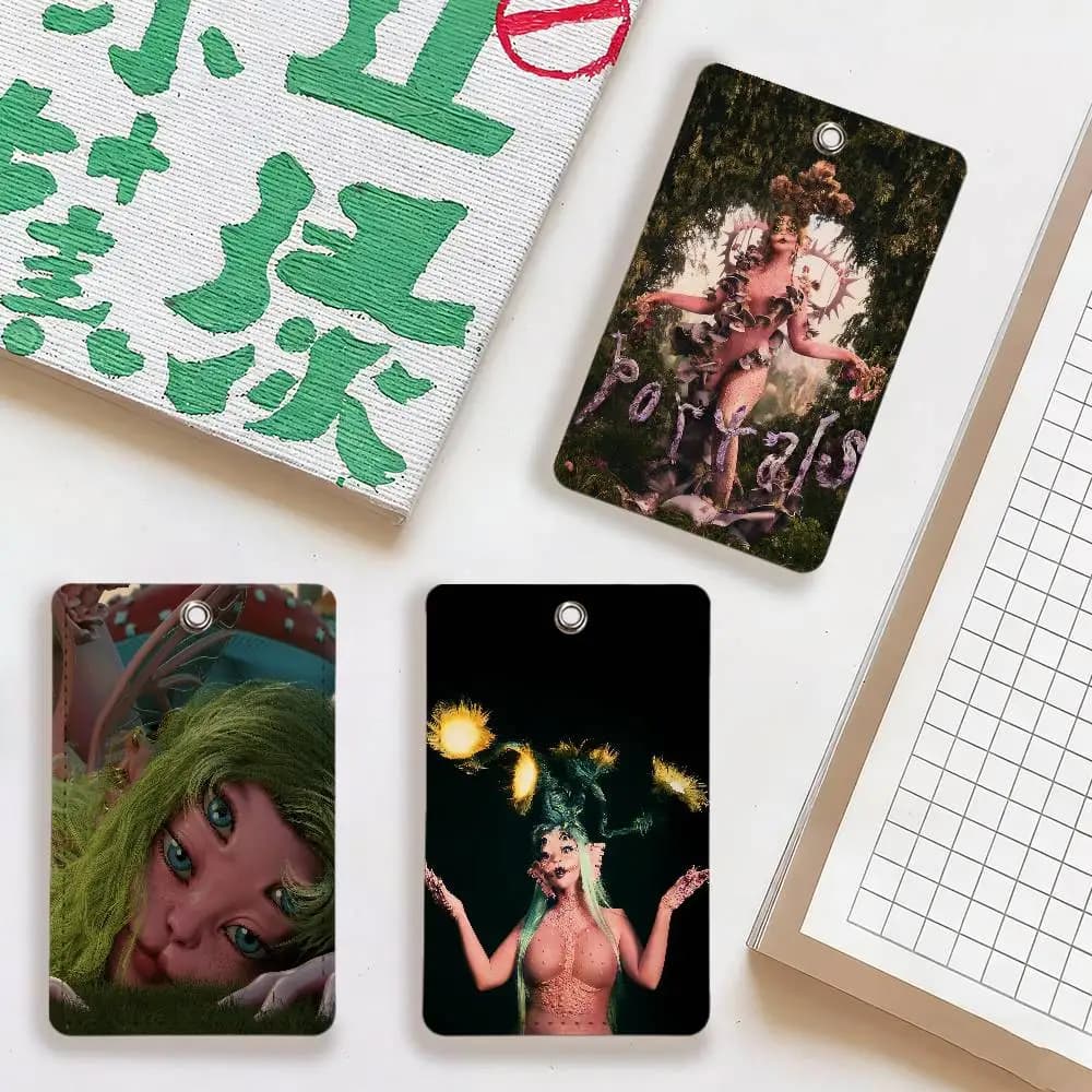 Porta carte dell'album Singer Melanie Martinez per viaggi quotidiani, porta carte per autobus, protezione per carte di accesso, adatto per l'uso quotidiano.
