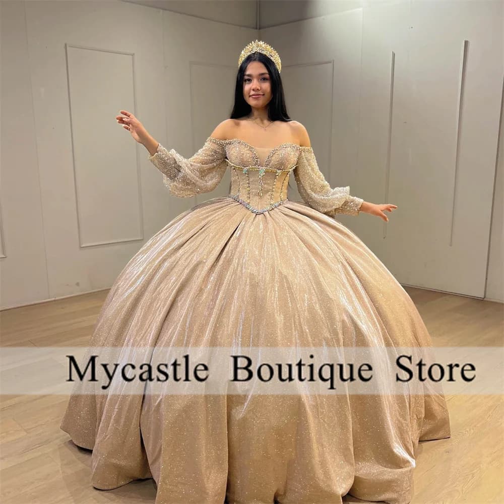Abito Quinceanera in tulle di cristallo champagne Abito da ballo 2025 Manica lunga con perline Corsetto messicano Abito dolce 16 Con lacci Personalizzato