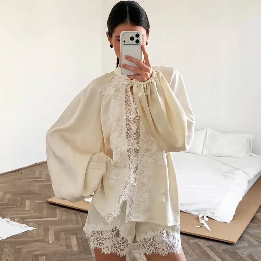 Chic Elegant Shorts Sets Sleepwear Premium Milky White Ice Silk Satin Lace Lace Strap Women's Pajamas Loungewear 2026 Summer Y2K