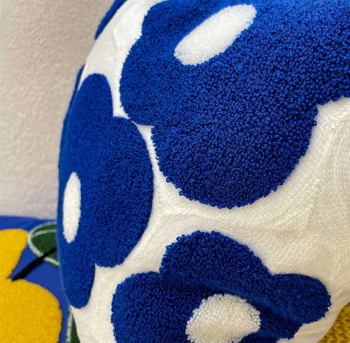 Fodera per cuscino ricamata con fiori blu Bloom Fodera per cuscino Federa in cotone Flora Divano Camera da letto Decorazioni per la casa