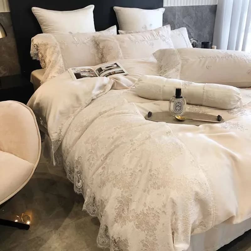 Luxury Silk Bed Linen Set 100s Embroidery Set of silk bed linen King Queen Size 4 pieces Bed linen