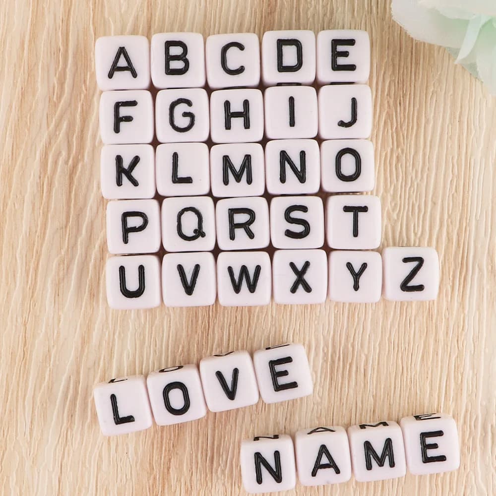 20 pieces of 10*10 mm square acrylic beads with letters, diy, for pens, key rings, bracelets, necklaces, customizable accessories for jewelry creation