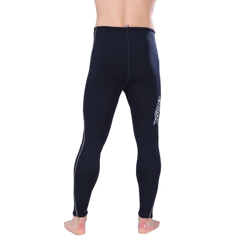 2MM Uomo Scuba Outdoor Wate Sport Spiaggia Pesca subacquea Nuoto Pantaloni da sub Neoprene Tenere al caldo Snorkeling Kayak Pantaloni da bagno