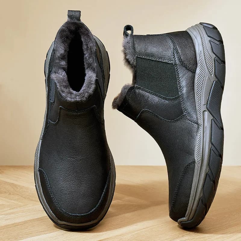Scarpe casual da uomo in cotone 2025 Inverno Nuove scarpe da alpinismo per escursionismo all'aperto Stivali da neve caldi e confortevoli ispessiti da uomo