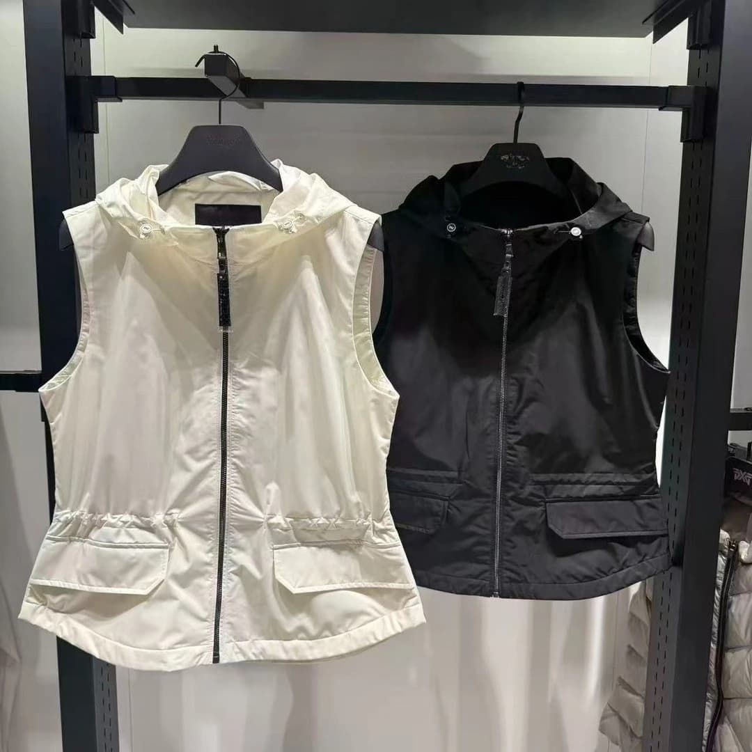 Women Zipper Hooded Golf Vest 2026 Spring New Korean Style Slim Waist Casual Sleeveless Jacket Versatile Outdoor Sports Top