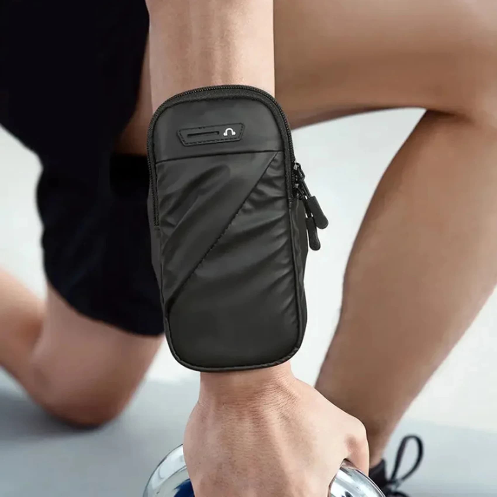 Women Men Casual Sports Armbands Waterproof Running Arm Band Bag Outdoor Cycling Mobile Phone Case