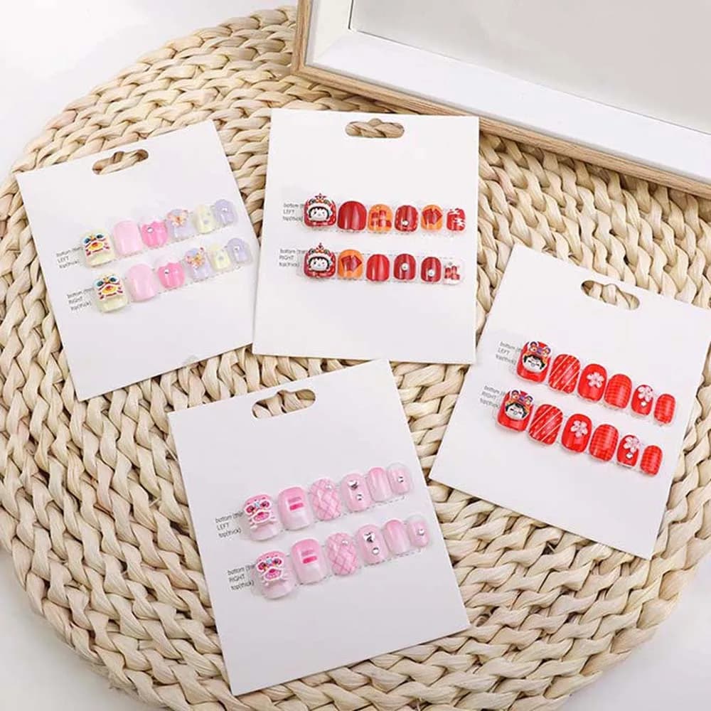 Set di 12 Unghie Finte per Bambini con Motivo Danza del Leone, Colore Rosso e Rosa, Copertura Completa, Punte per Nail Art, Unghie Finte Cartoon