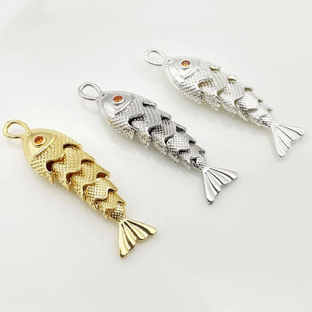 1 pezzo 18 carati oro ottone oceano 3D pesce animale pendenti con ciondoli mobili per collana di moda fai da te braccialetto creazione di gioielli risultati