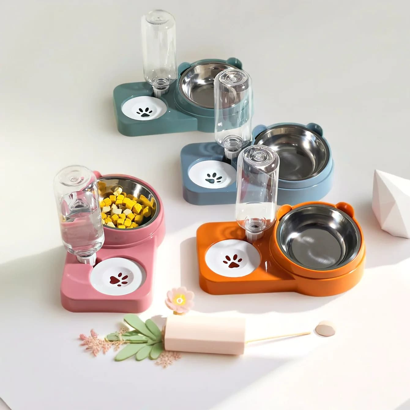 Ciotole Doppie per Animali Domestici, Dispenser di Cibo e Acqua Antiscivolo per Cani e Gatti, Ciotola per Cuccioli e Gattini, Accessori Durevoli per l'Alimentazione degli Animali