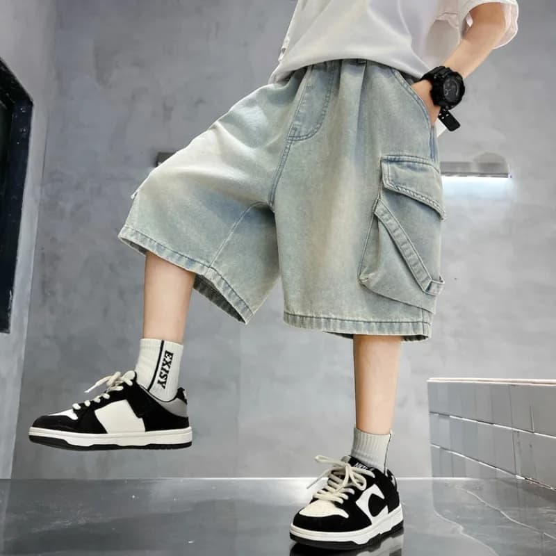 Nuovi Pantaloncini Cargo in Denim per Ragazzi 2026, Shorts alla Moda per Bambini, Jeans Larghi al Ginocchio con Tasche Multiple, Abbigliamento Casual Estivo Streetwear
