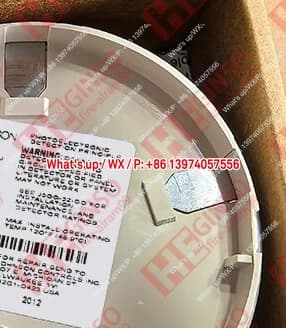 New Johnson Controls 2351J Photoelectric Smoke Detector with Case