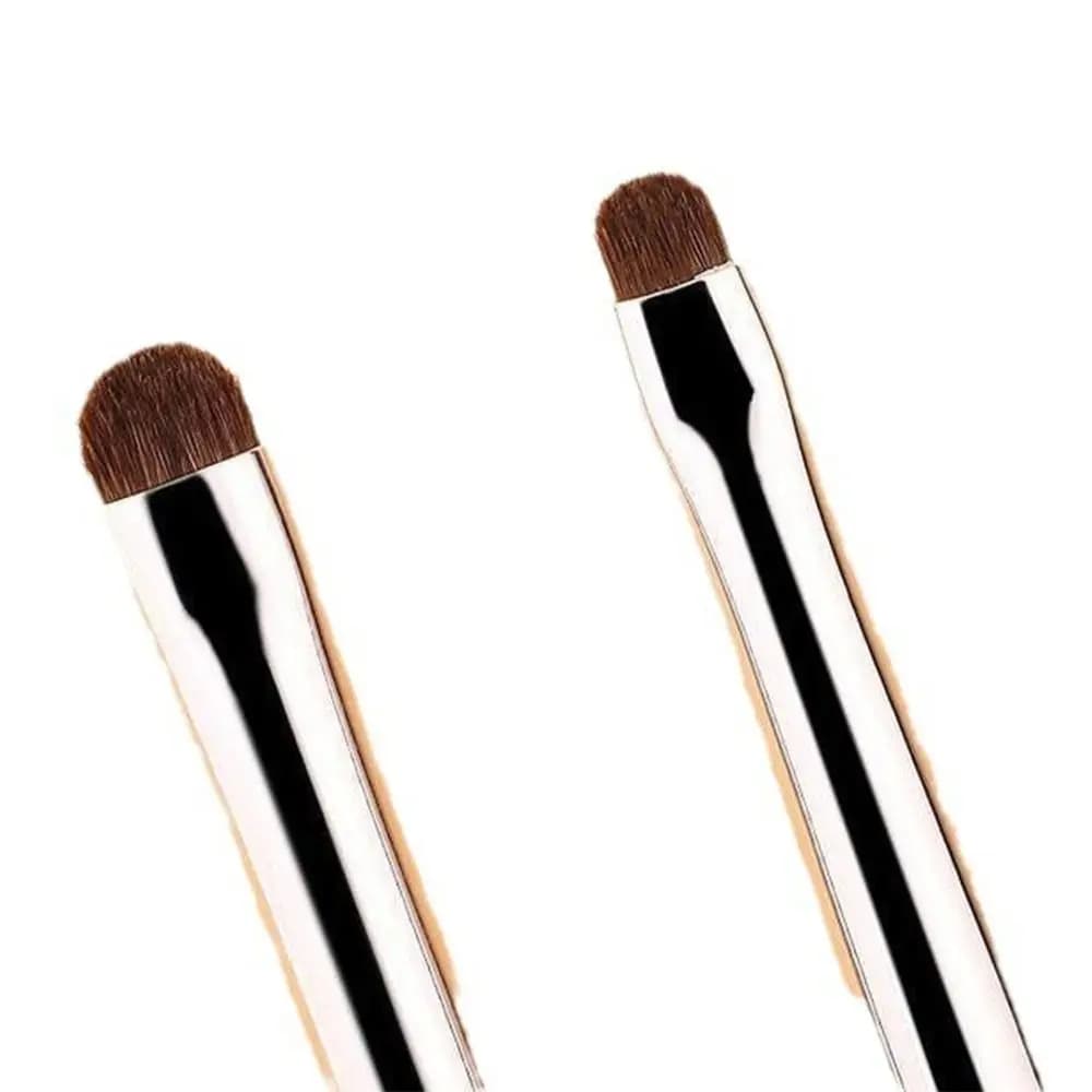 Pennello per Trucco Occhi con Setole Morbide, Manico in Plastica, Piccolo Pennello Affusolato per Evidenziare Ombretto/Contorno Occhi/Sottociglia