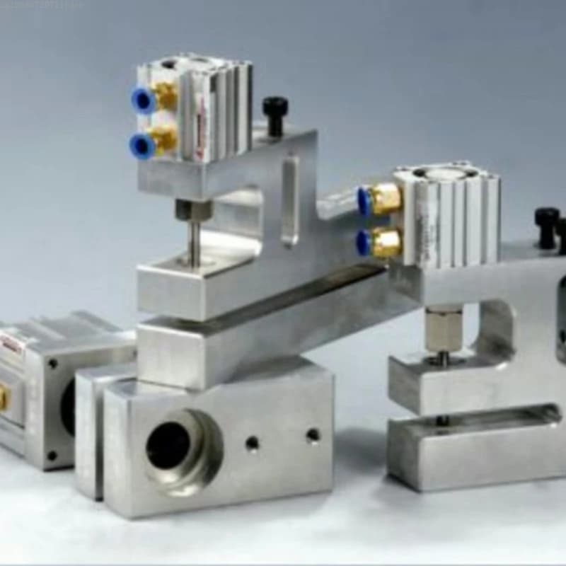 Bag making machine pneumatic puncher Round hole punching machine 150mm plastic bag three-side sealing plastic bag machine