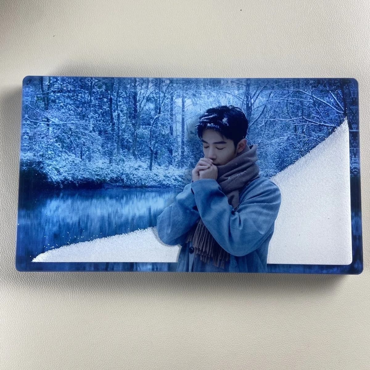 Paesaggio di neve invernale Xiao Zhan Sabbia fluente Mahjong Cosplay piastrelle in piedi di mattoni acrilici creativi periferici