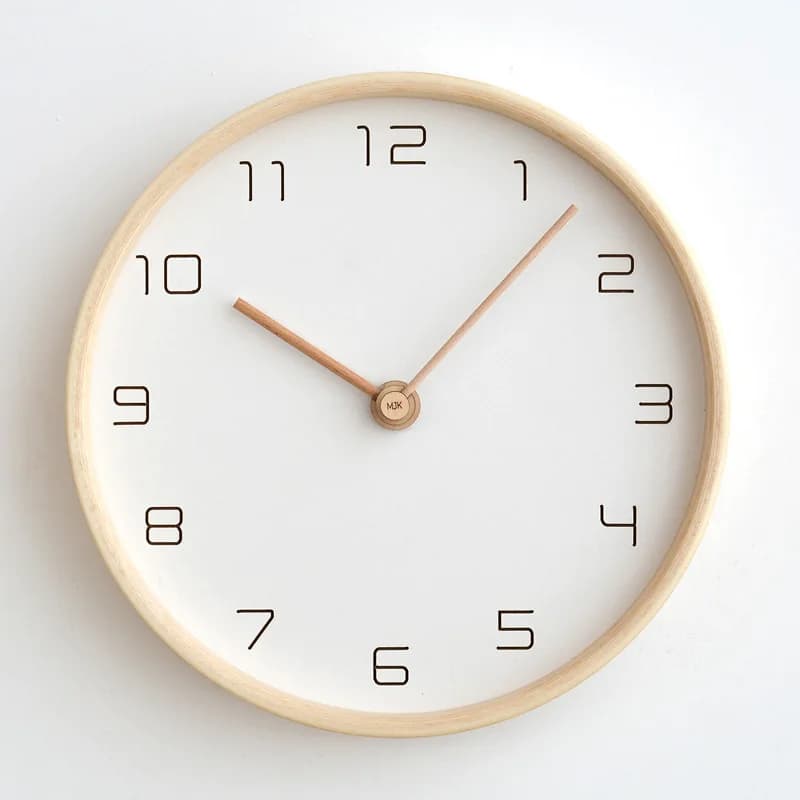 Modern wall clock in Nordic solid wood, quiet, living room, bedroom, home decoration, creative pocket watch on the wall