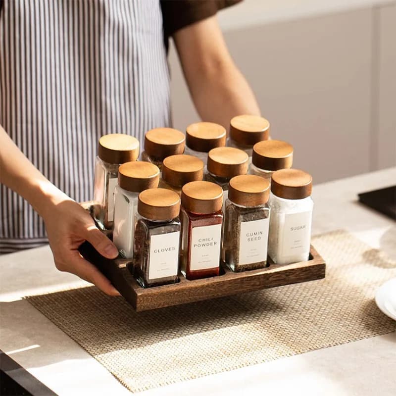 Set portaoggetti per bottiglie di condimento da 12 pezzi - Contenitori per spezie in vetro da 4 once con coperchi, organizer da cucina essenziale per il convenienza domestica