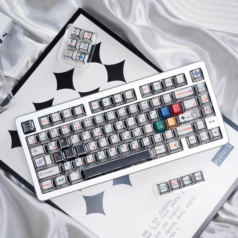 Set di tasti PBT Manga, 137 tasti con profilo Cherry a tema Pixel Game, copritasti personalizzati con stampa a sublimazione per tastiere meccaniche