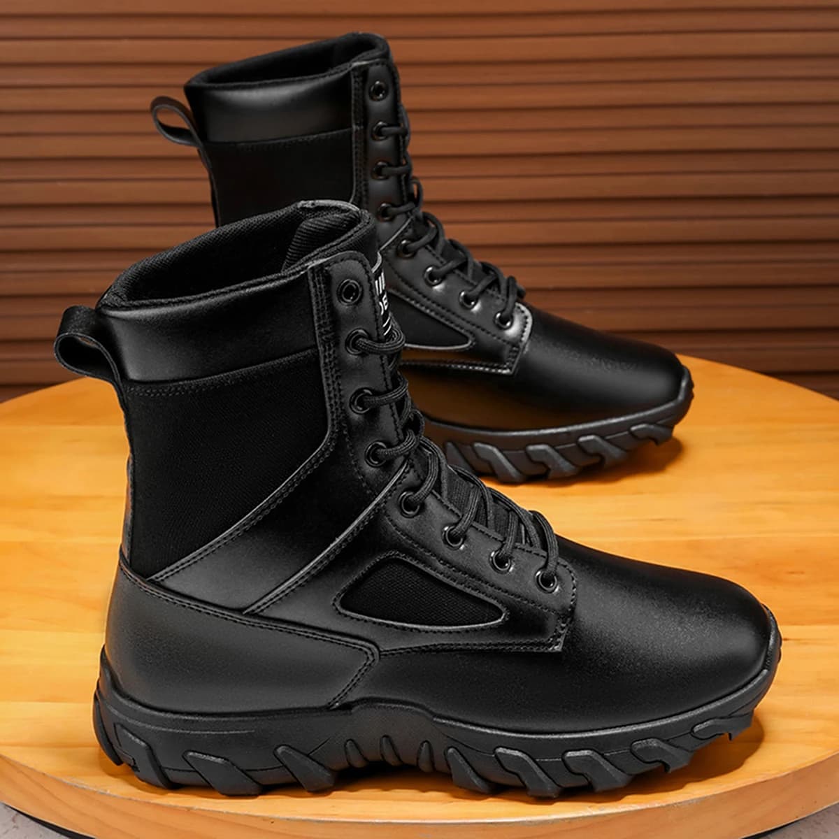 Stivali alti da uomo, scarpe sportive casual, mimetico per esterni, stivali da uomo resistenti all'usura, alla moda e alla moda