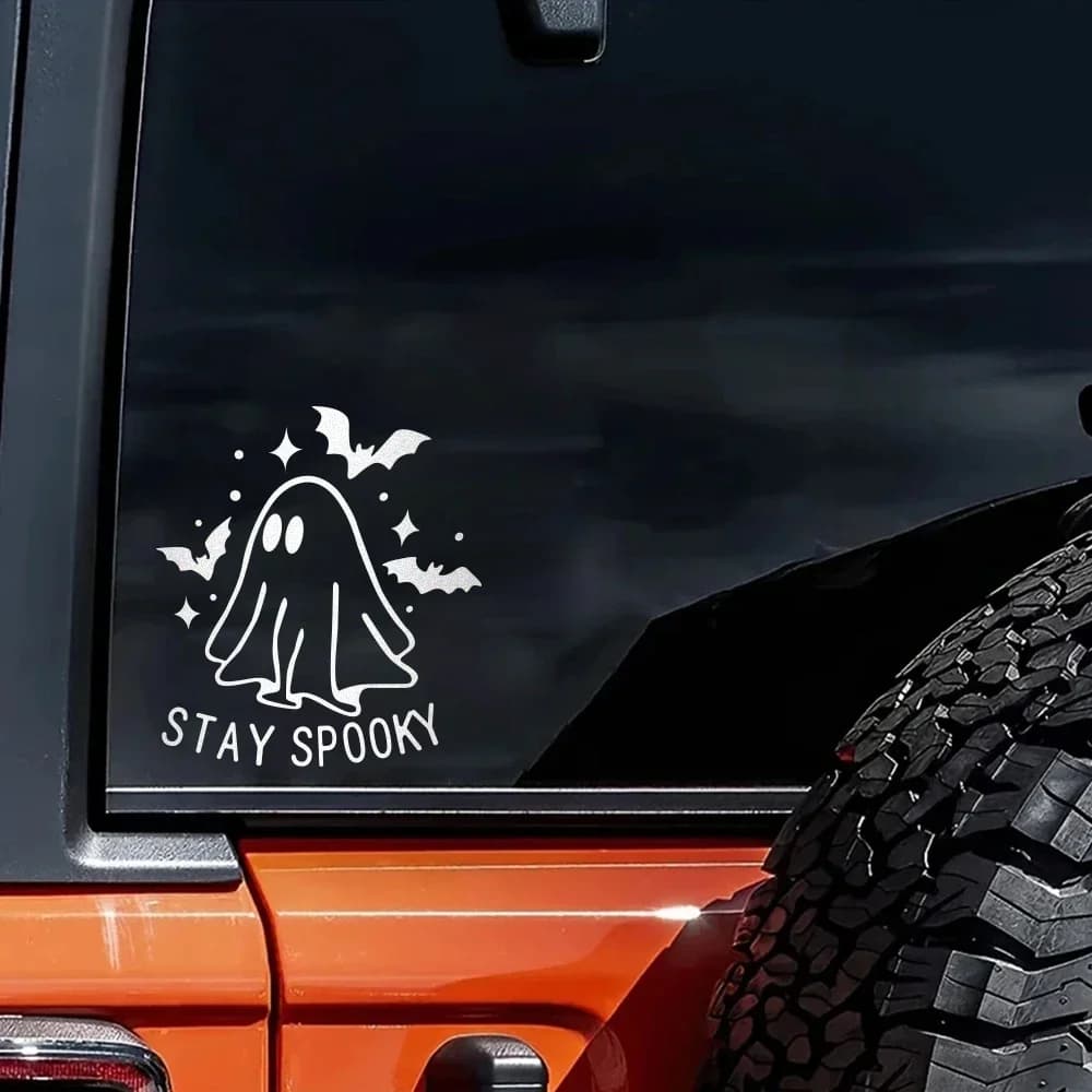 Adesivo riflettente per auto Decalcomania in vinile impermeabile Decorazione con motivo fantasma pipistrello di Halloween per paraurti posteriore per lunotto del motociclo