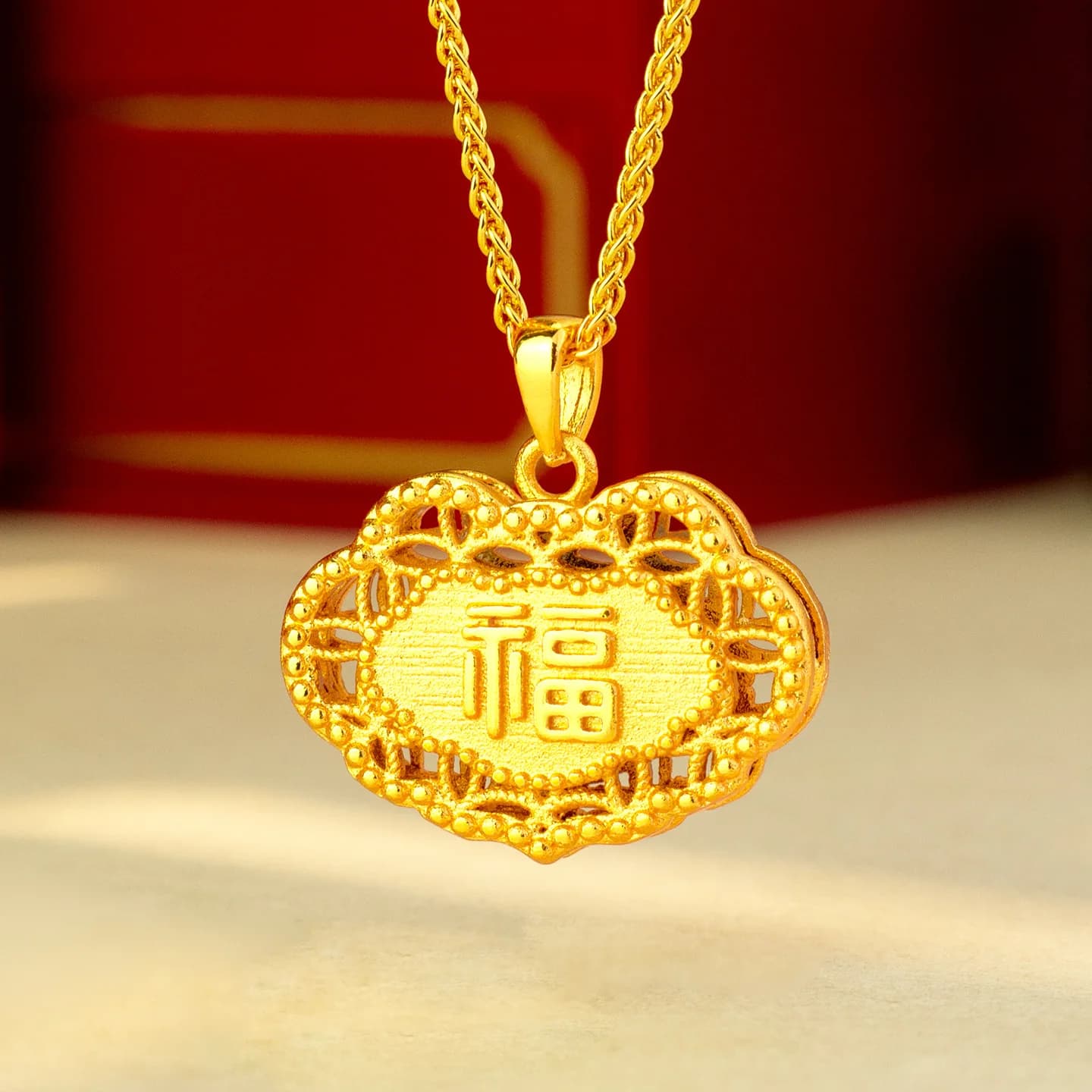 Catena clavicola con pendente a lucchetto Ruyi Fu cavo in oro puro 24K 9999 di lusso