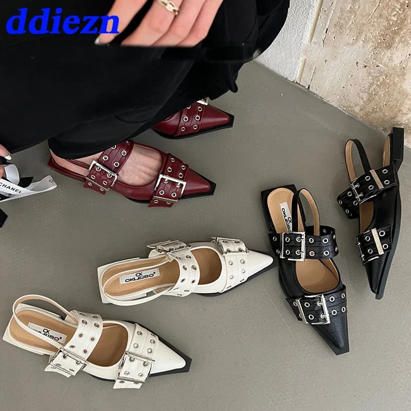 Donne piatte con scarpe 2025 Designer di lusso fibbia Moda donna appartamenti scarpe Slingback punta a punta sandali femminili casual muli