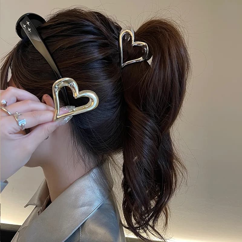 Moda Hollow Heart Loving Metal Hair Claw Simple Geometric Ponytail Claw Clip Barrettes donna ragazze accessori per capelli regali
