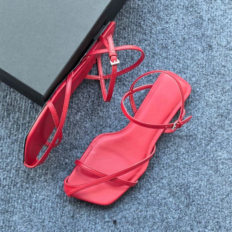 Scarpe basse da donna appassite Sandali rossi minimalisti nordici Sandali romani da donna eleganti da ufficio francesi per le donne