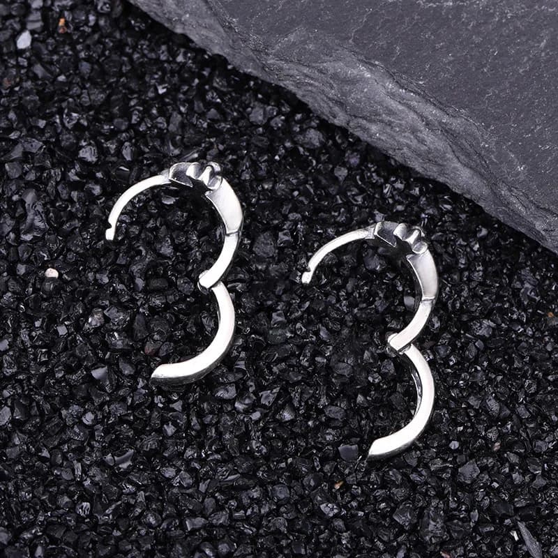 Earrings made of 925 sterling silver, trendy and personalized boat anchor earrings, feminine style, internet famous, simple ear