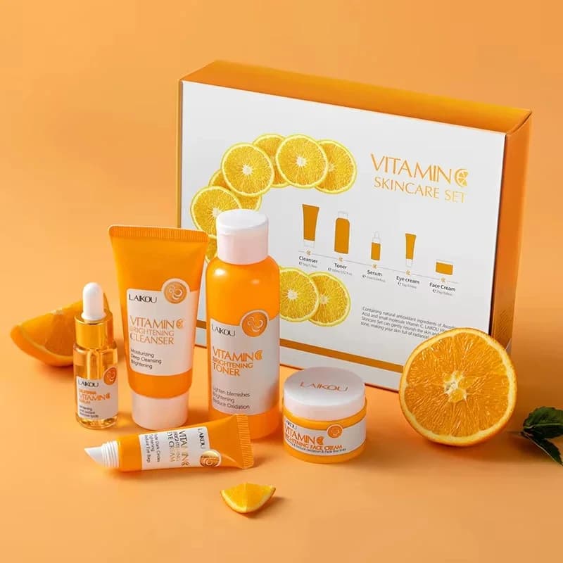 Set di Cura della Pelle Illuminante alla Vitamina C LAIKOU, Kit Nutriente per Restringere i Pori e Uniformare il Tono della Pelle 5 Pezzi: Detergente-Tonico-Siero-Siero Occhi-Crema Viso