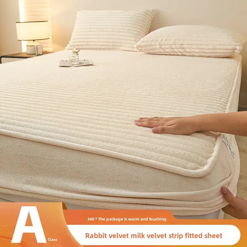 Set of sheets with winter corners in rabbit imitation plush with 2 pillowcases, protective lining for warm velvet mattress thickened with deep pocket