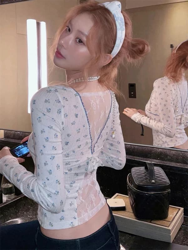 Maglia a maniche lunghe in pizzo bianco floreale da donna, scollo a V, strato base, Pure Desire, Nuovo Stile Autunno 2025, per il pendolarismo, Versione Coreana, Slim