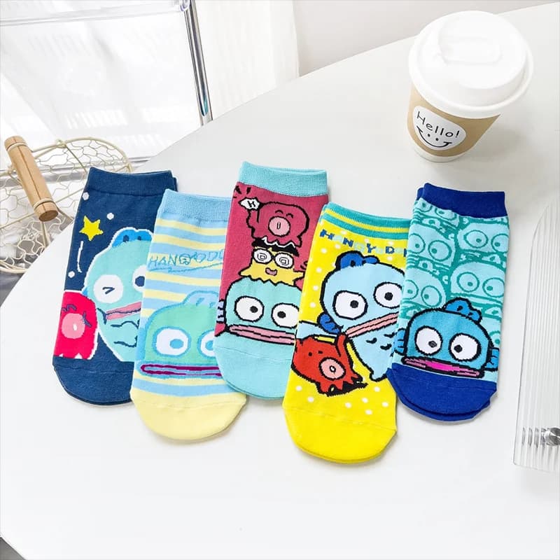 Nuovi calzini corti Sanrio Ugly Fish, calzini da ragazza in stile anime, carini, alla moda, in cotone, comodi, con motivo a quadri, calzini da donna.