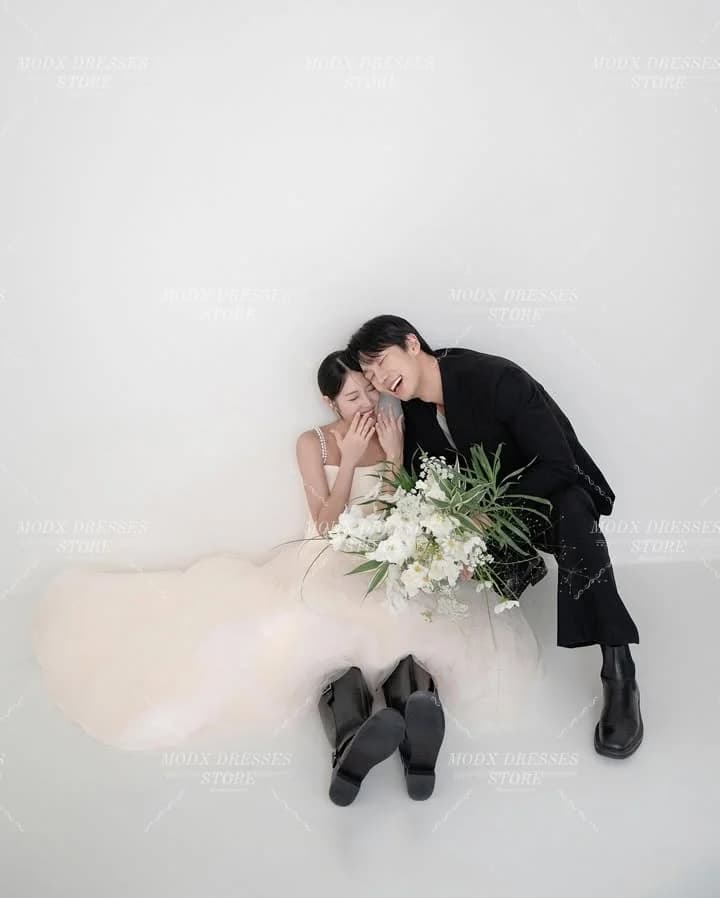 MODX Fata Rosa Chiaro A-Line Abito da sposa coreano Lunghezza pavimento Abito da sposa per servizi fotografici Abiti Novias Boda Donna Personalizza