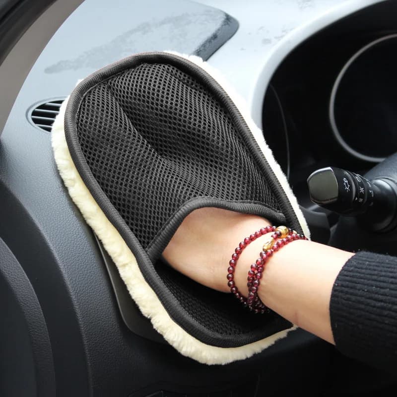 Fleece gloves thickened for car washing gloves for cleaning the battery maintenance car waxing supplies gloves for cleaning tools