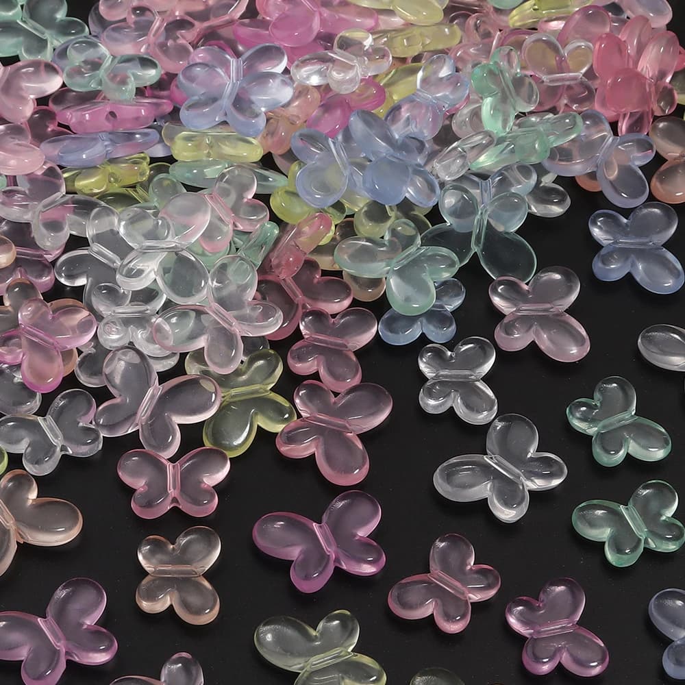 100 pezzi di perline acriliche trasparenti a forma di farfalla, colori misti, perline sfuse per la creazione di gioielli, collane, bracciali, orecchini e accessori fai da te.
