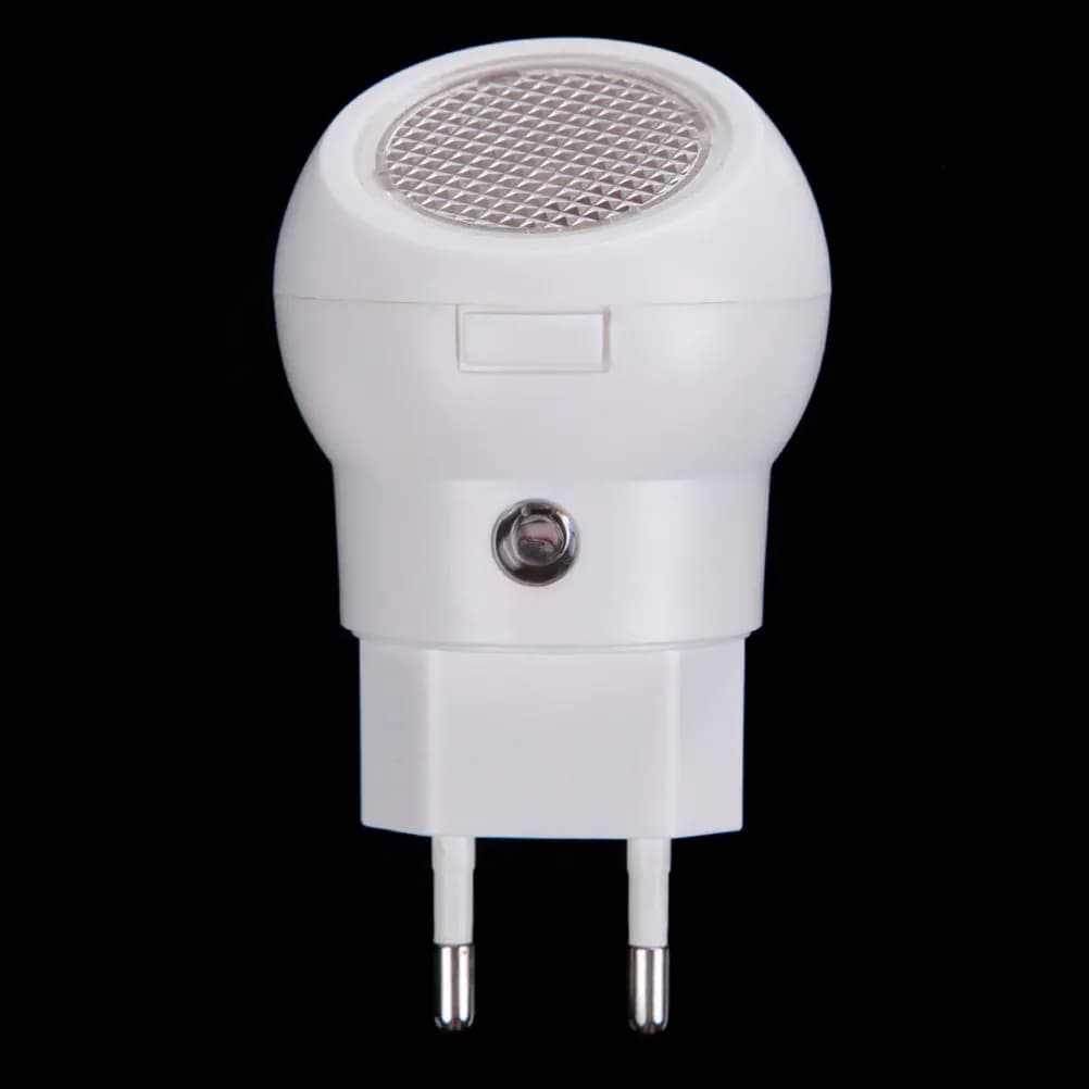 Luce Notturna LED Rotante a 360 Gradi con Sensore Automatico, Lampada da Parete Intelligente a Luce Soffusa per Camera da Letto, Spina EU